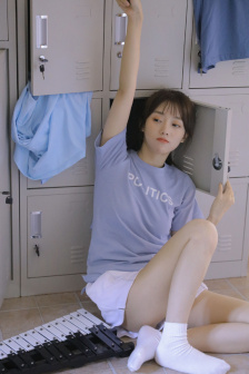 刚入睡感觉巨大的东西在动